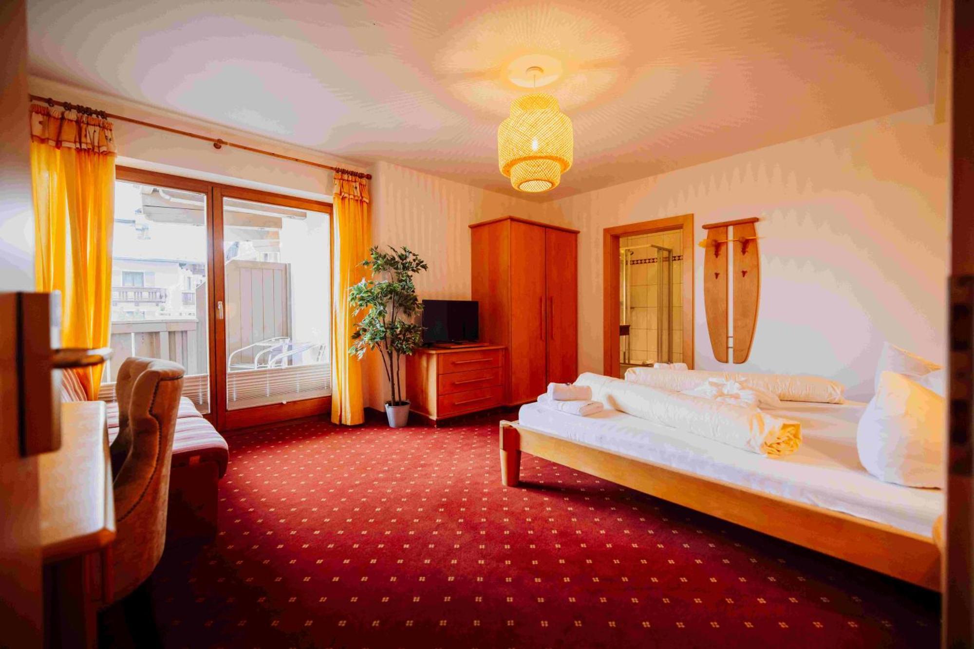 Hotel In The Heart Of The Alps Uttendorf Buitenkant foto